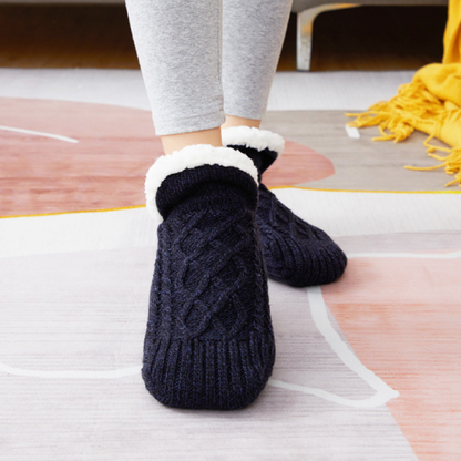 V-mond slipper-socks: Comfort and warmth for winter 