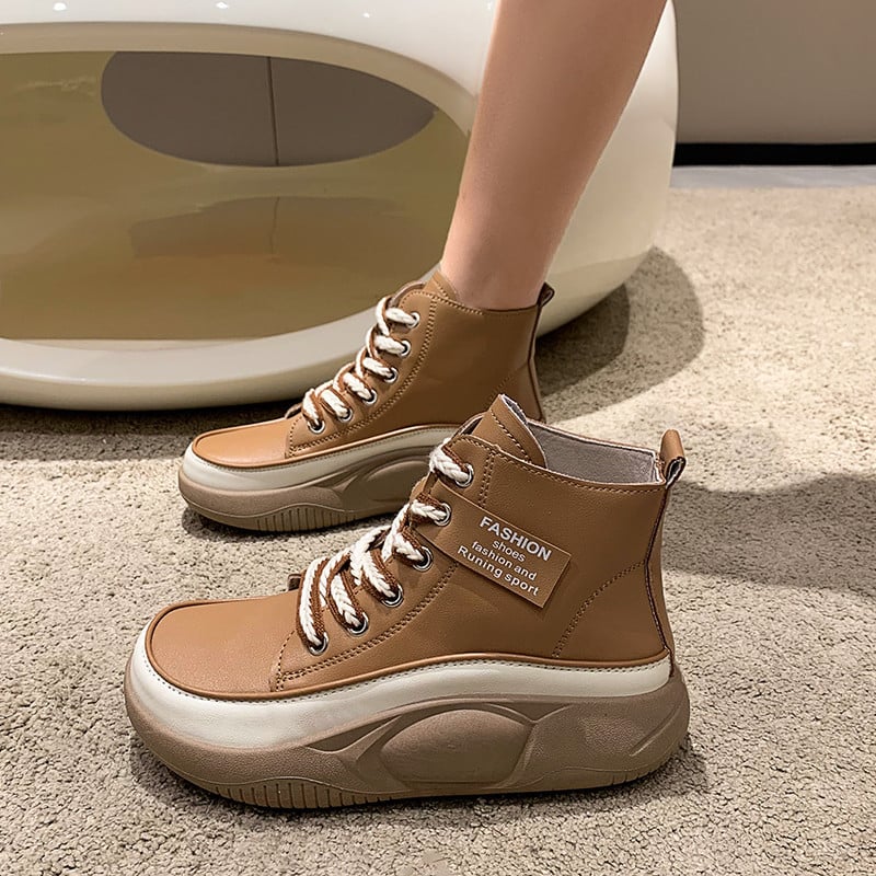 Ultra-comfort high-top shoes with thick soles